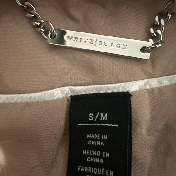 White | Black House Market Long Vest - Picture 4 of 4